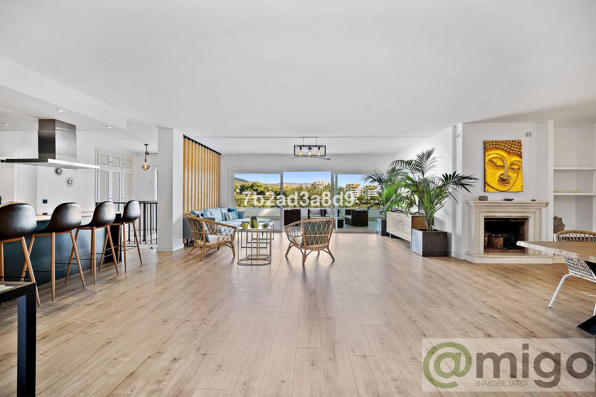 For sale of villa in Marbella