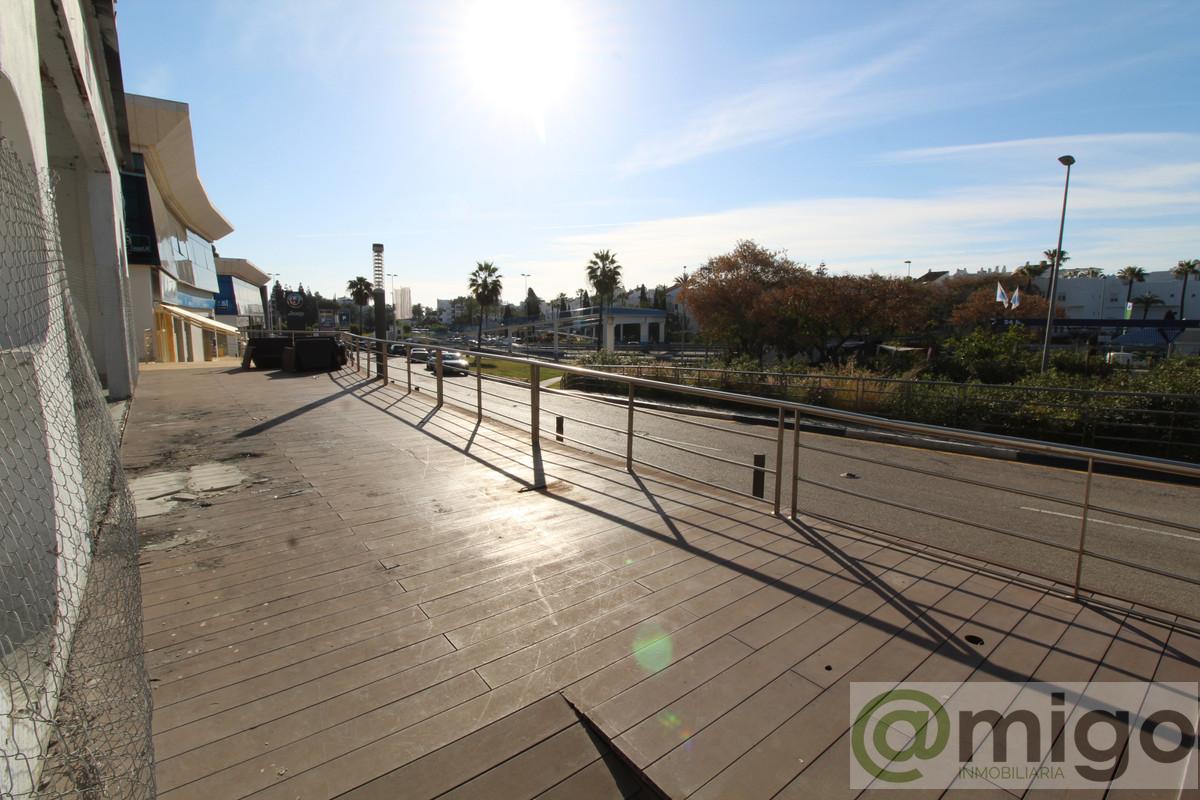For sale of commercial in Marbella