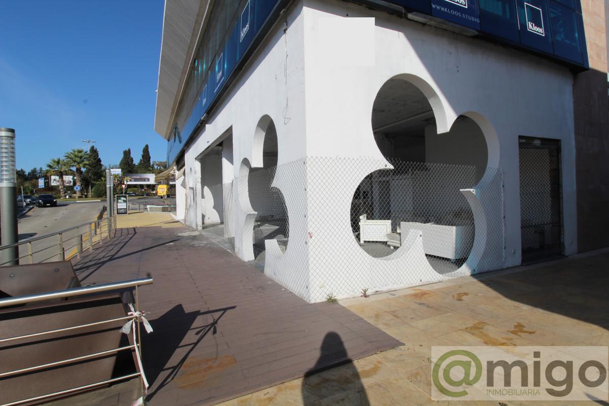 Venta de local en Marbella