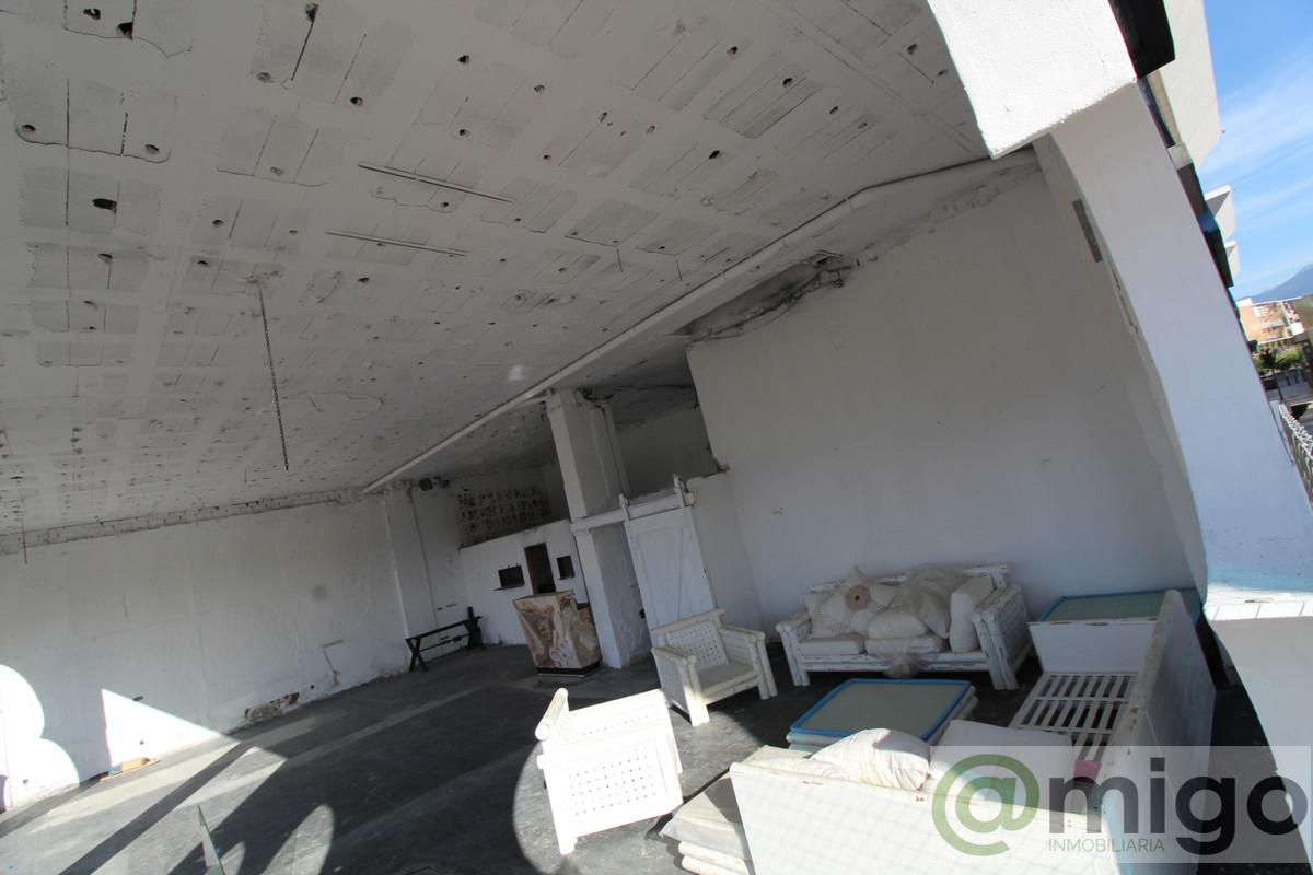 Venta de local en Marbella