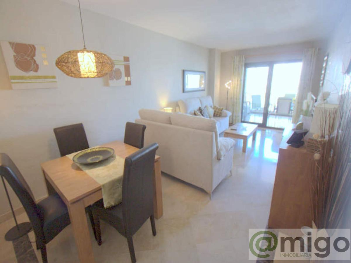 For sale of apartment in La Duquesa