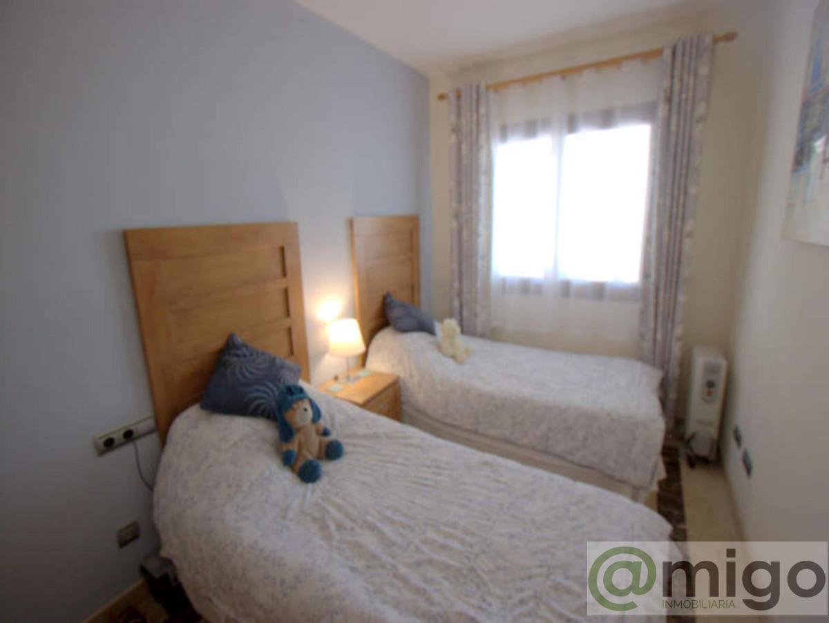 For sale of apartment in La Duquesa