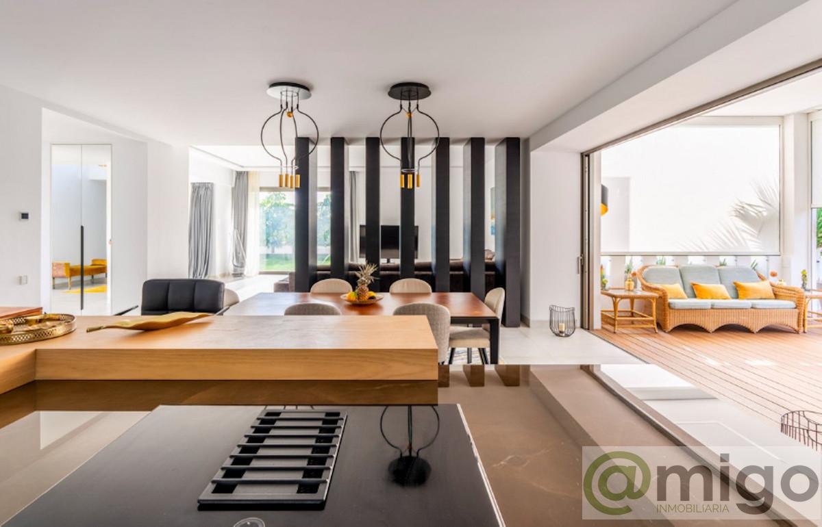 For sale of villa in Marbella