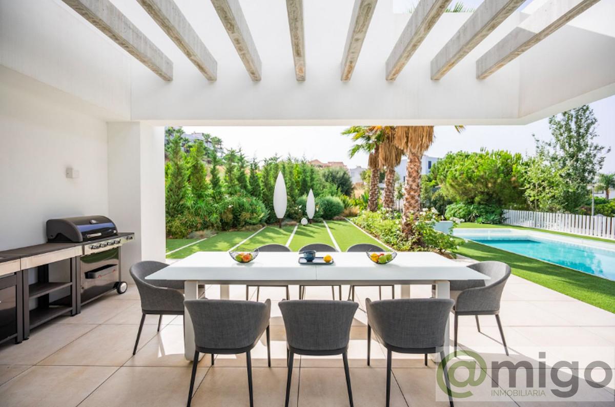For sale of villa in Marbella