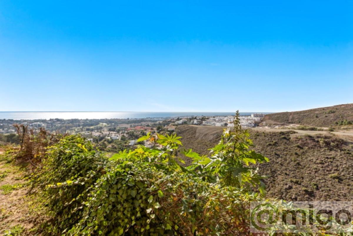 For sale of apartment in Marbella