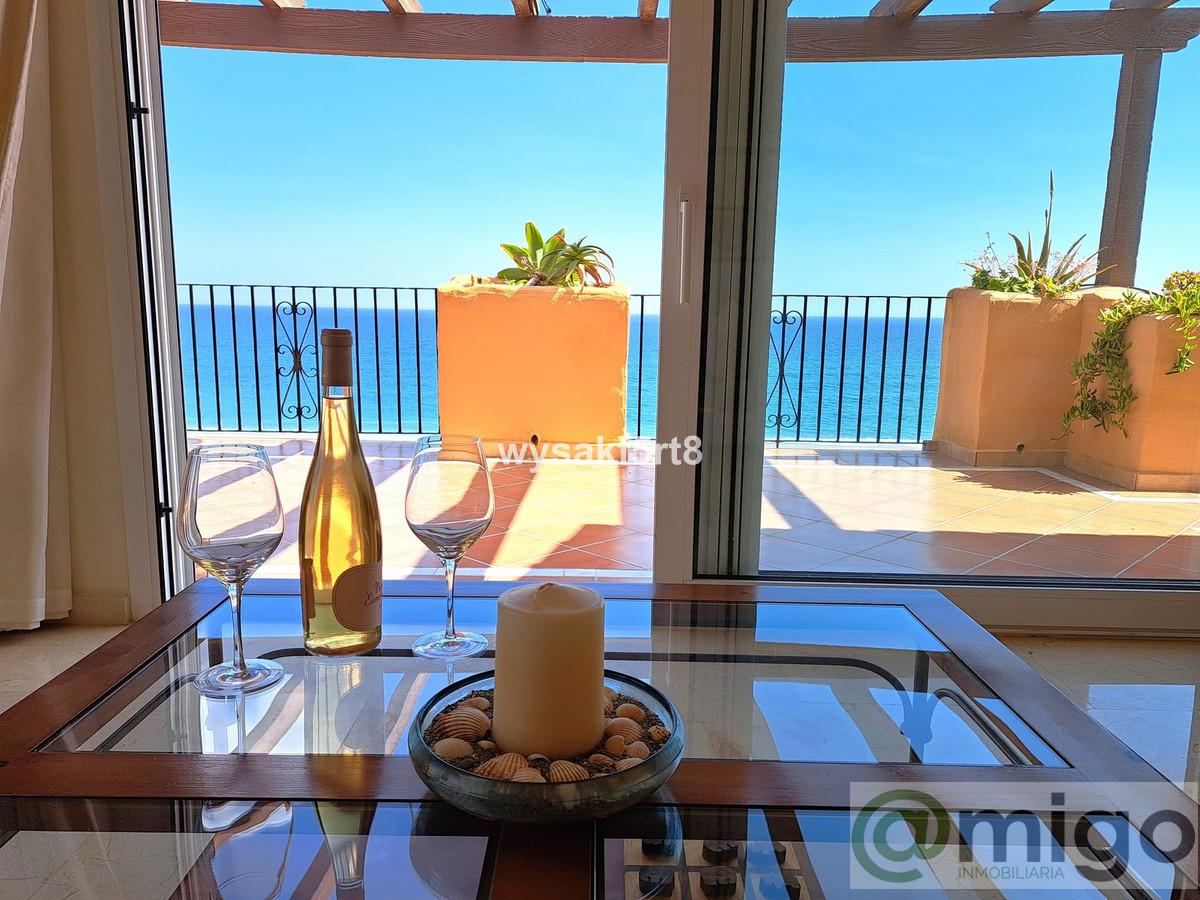 For sale of penthouse in La Duquesa