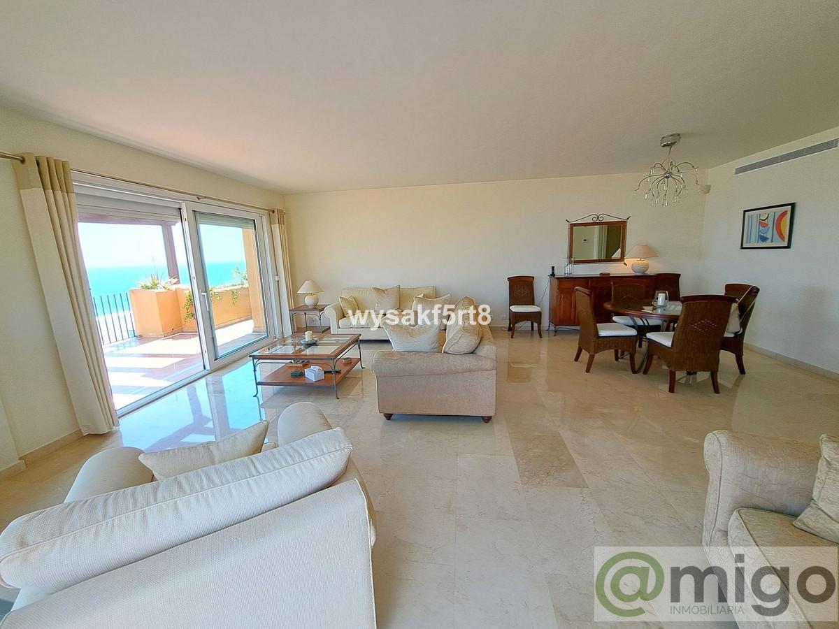 Venta de Ático en La Duquesa