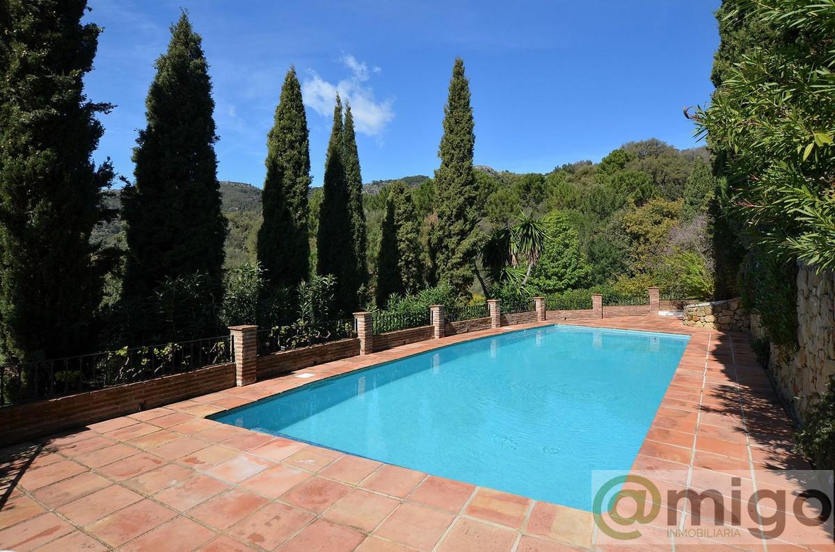 Venta de villa en Casares