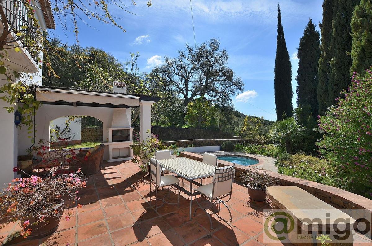 Venta de villa en Casares