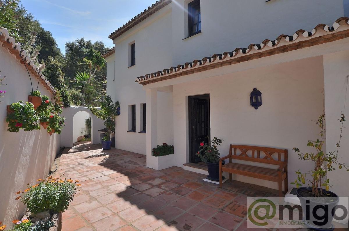 Venta de villa en Casares