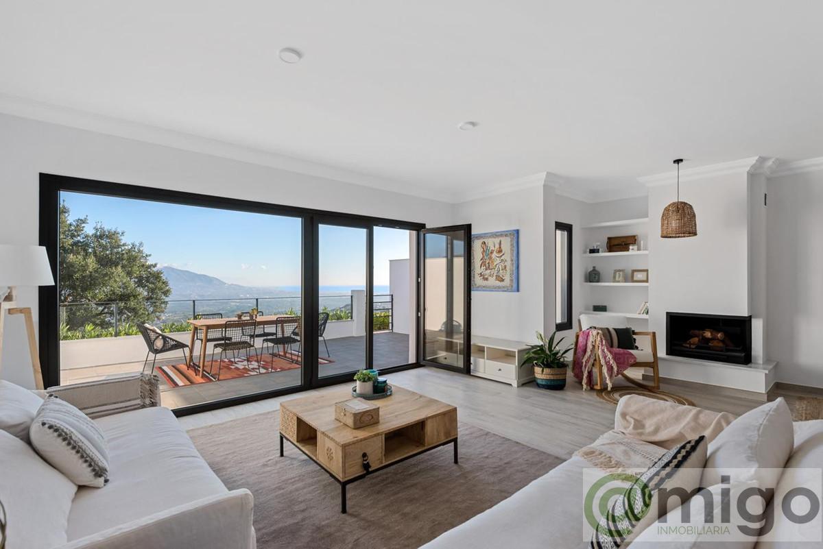 For sale of villa in Marbella