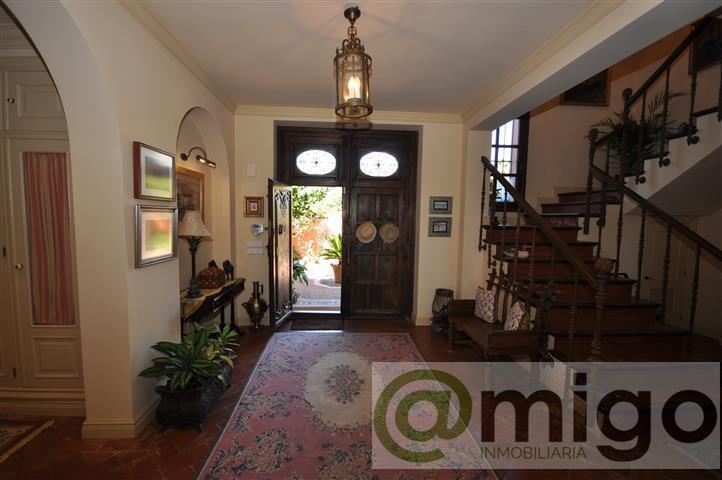 Venta de villa en La Duquesa
