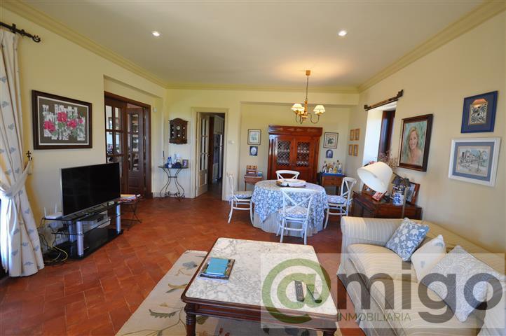 Venta de villa en La Duquesa