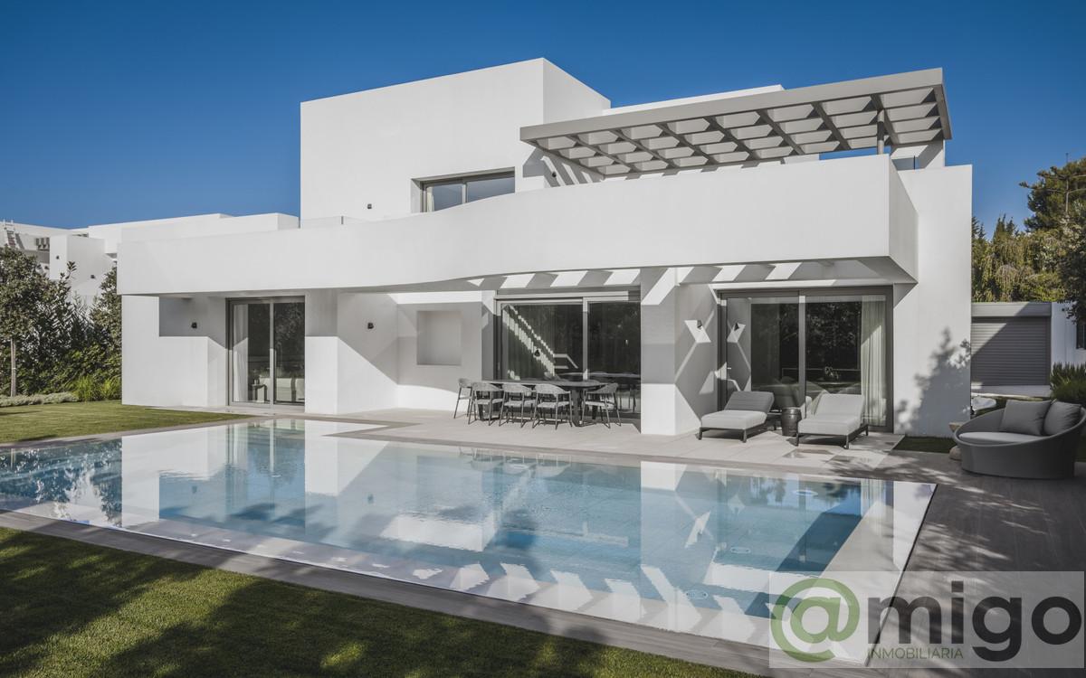 Venta de villa en El Paraiso