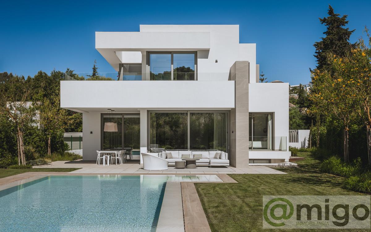 Venta de villa en El Paraiso