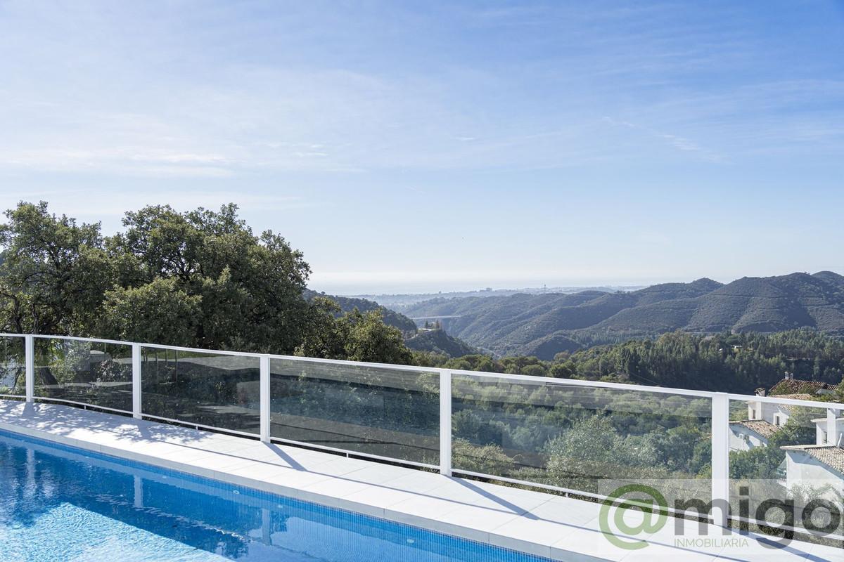 For sale of apartment in Marbella
