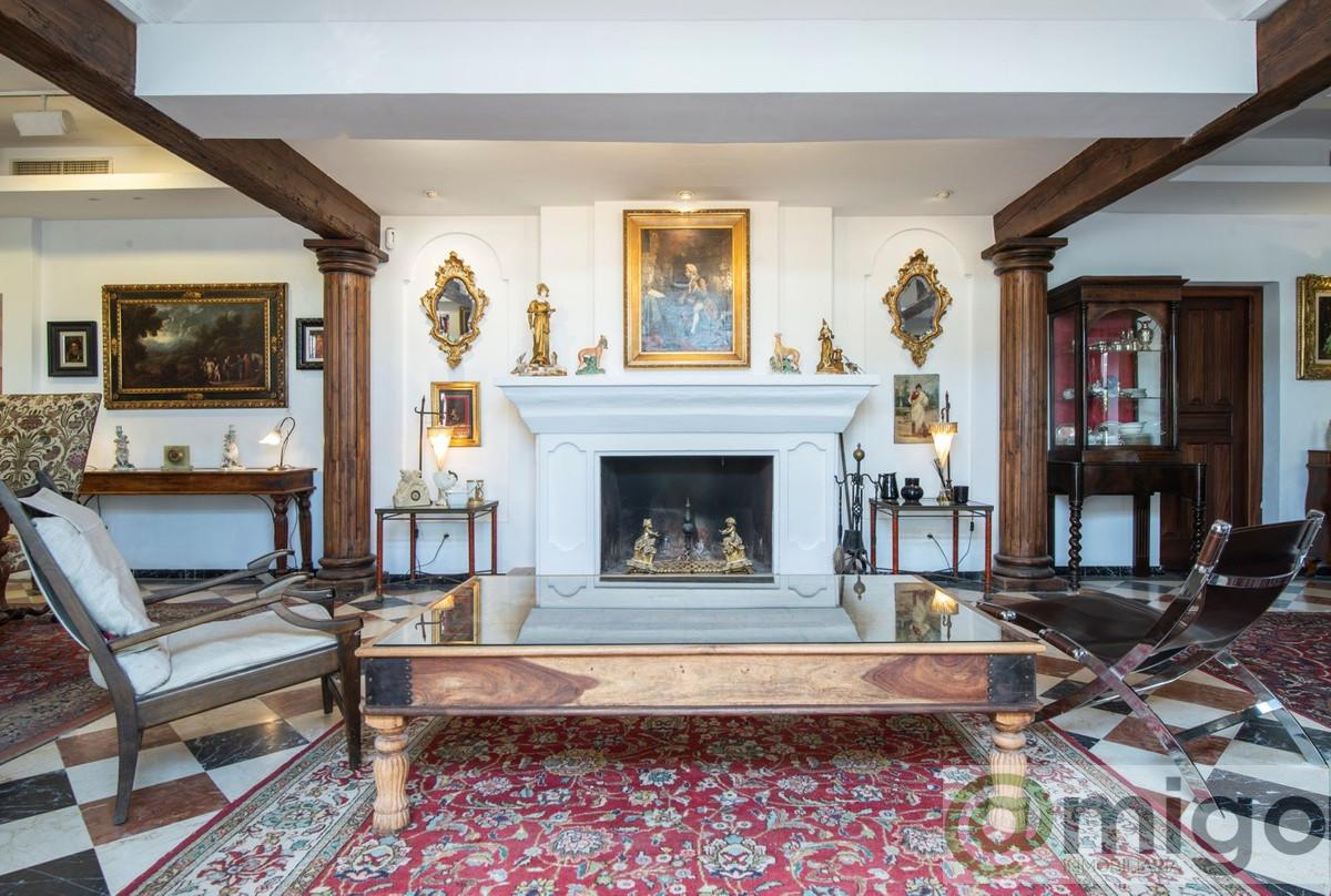 Venta de local en Marbella