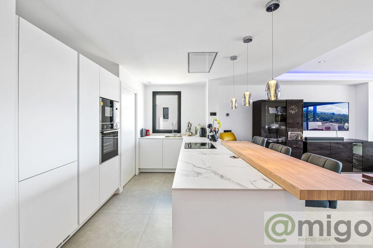 Venta de Ático en Estepona