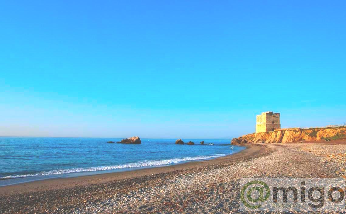 Venta de terreno en Casares