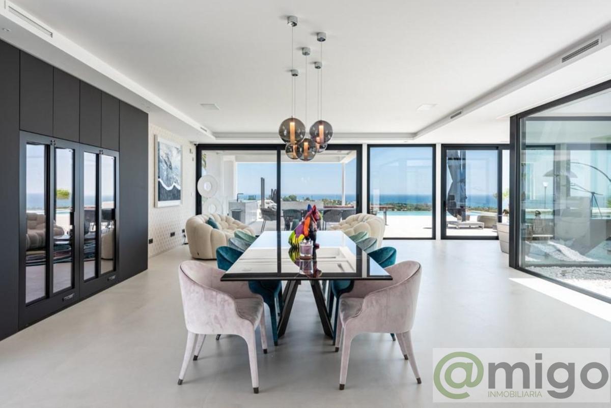 Venta de villa en El Paraiso