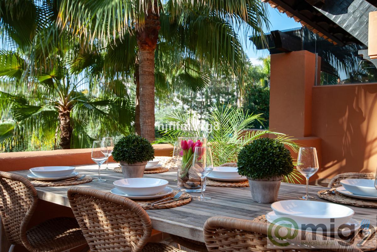 For sale of penthouse in Marbella