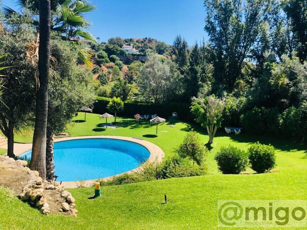 For sale of apartment in Marbella