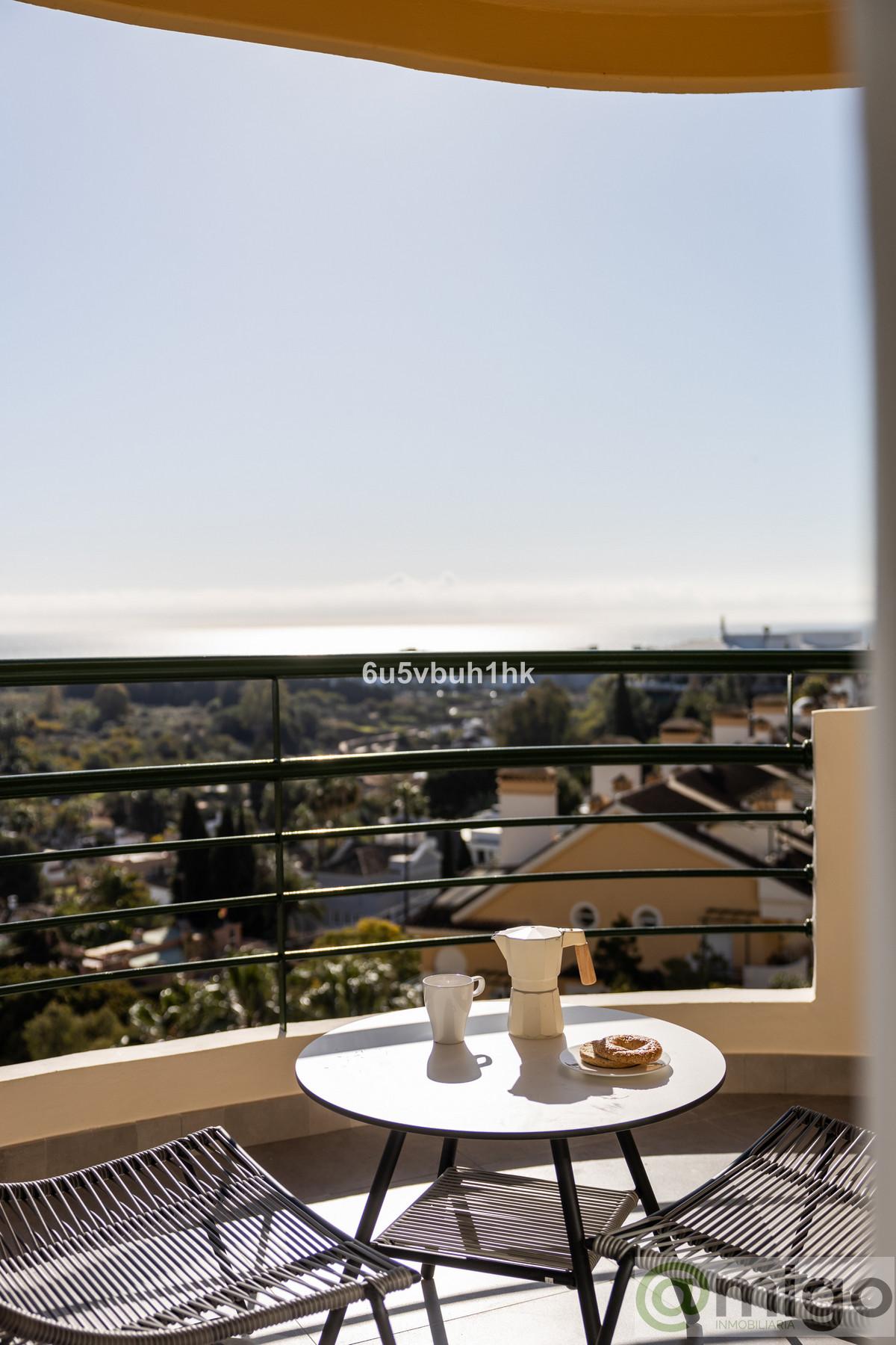 For sale of apartment in Marbella
