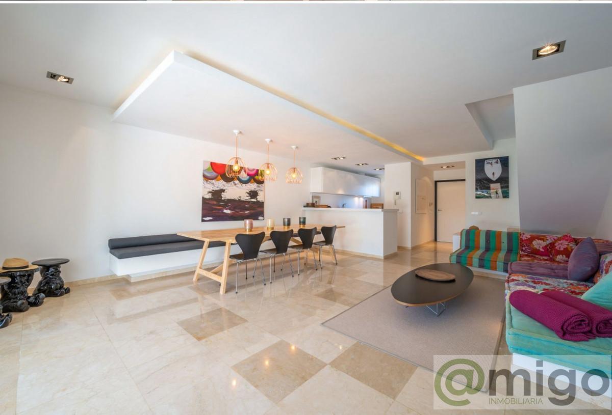 Venta de villa en Aloha