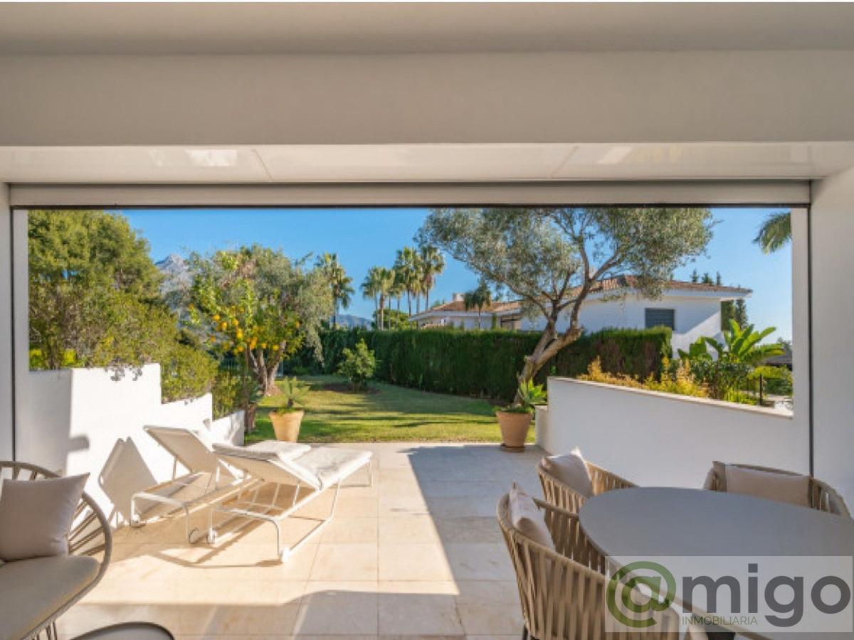 Venta de villa en Aloha