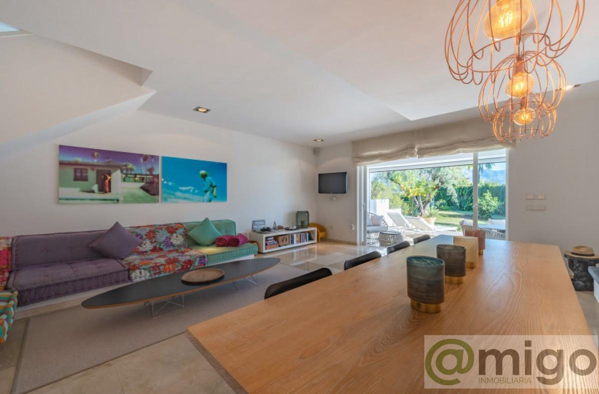 Venta de villa en Aloha