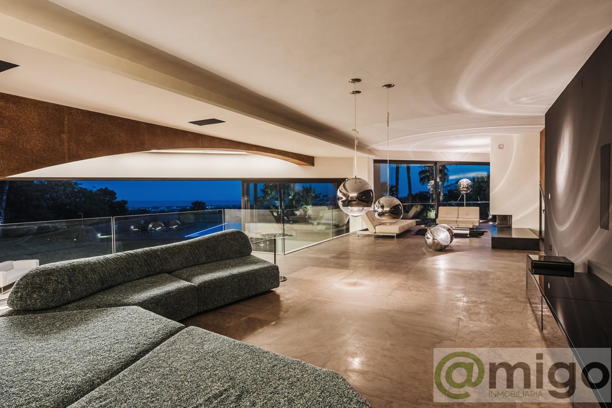 For sale of villa in Marbella