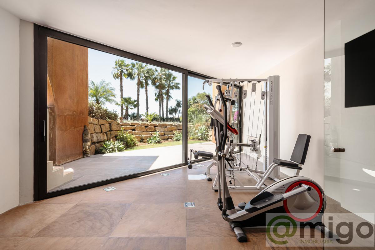 For sale of villa in Marbella