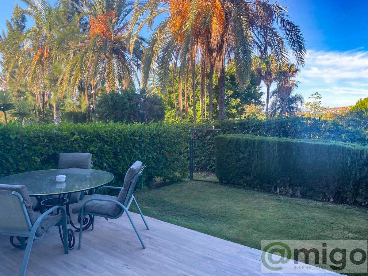 For sale of apartment in Marbella