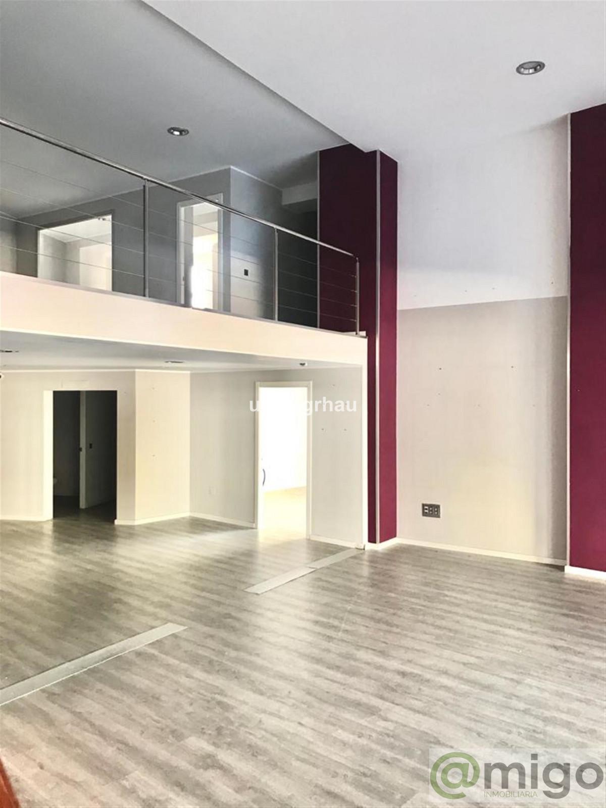 For sale of commercial in Estepona