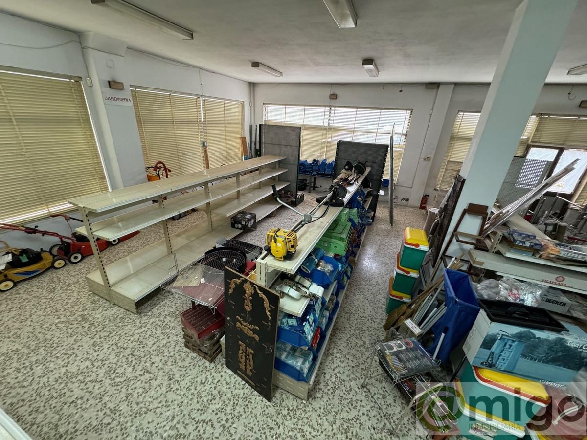 Venta de local en Estepona