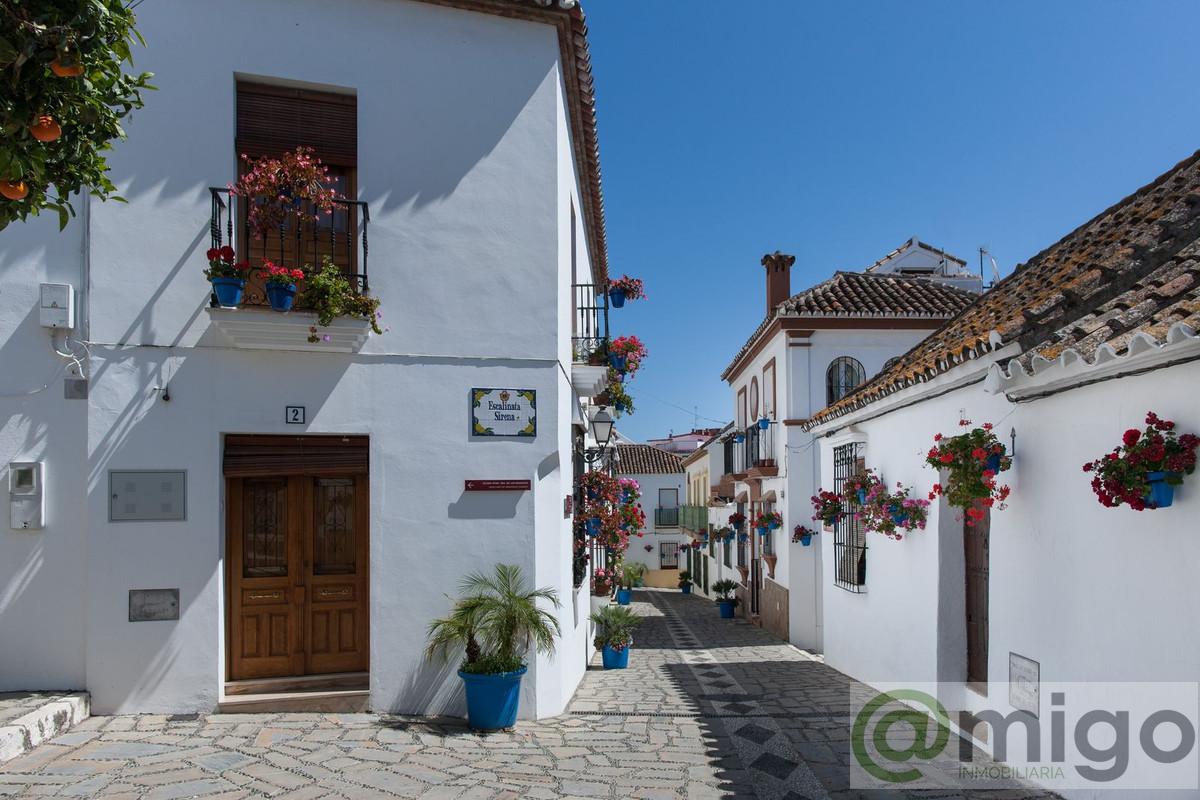 Venta de local en Estepona