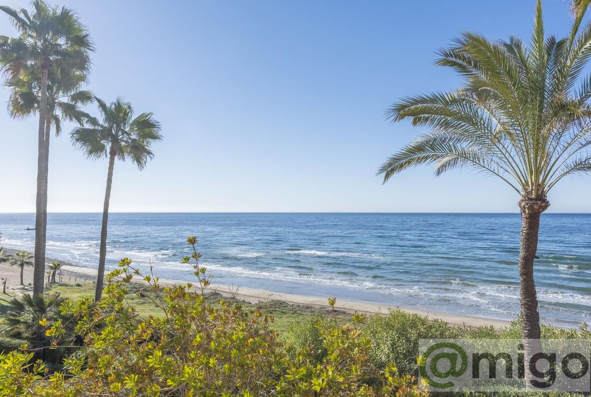 For sale of apartment in Marbella