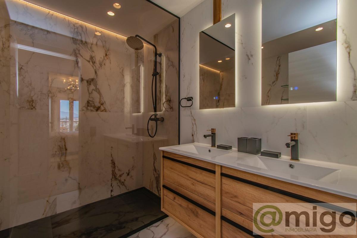 Venta de Ático en Estepona