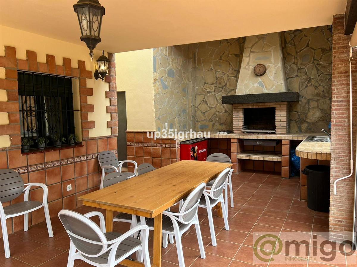 Venta de villa en Estepona