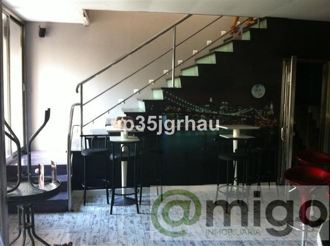 For sale of commercial in Estepona