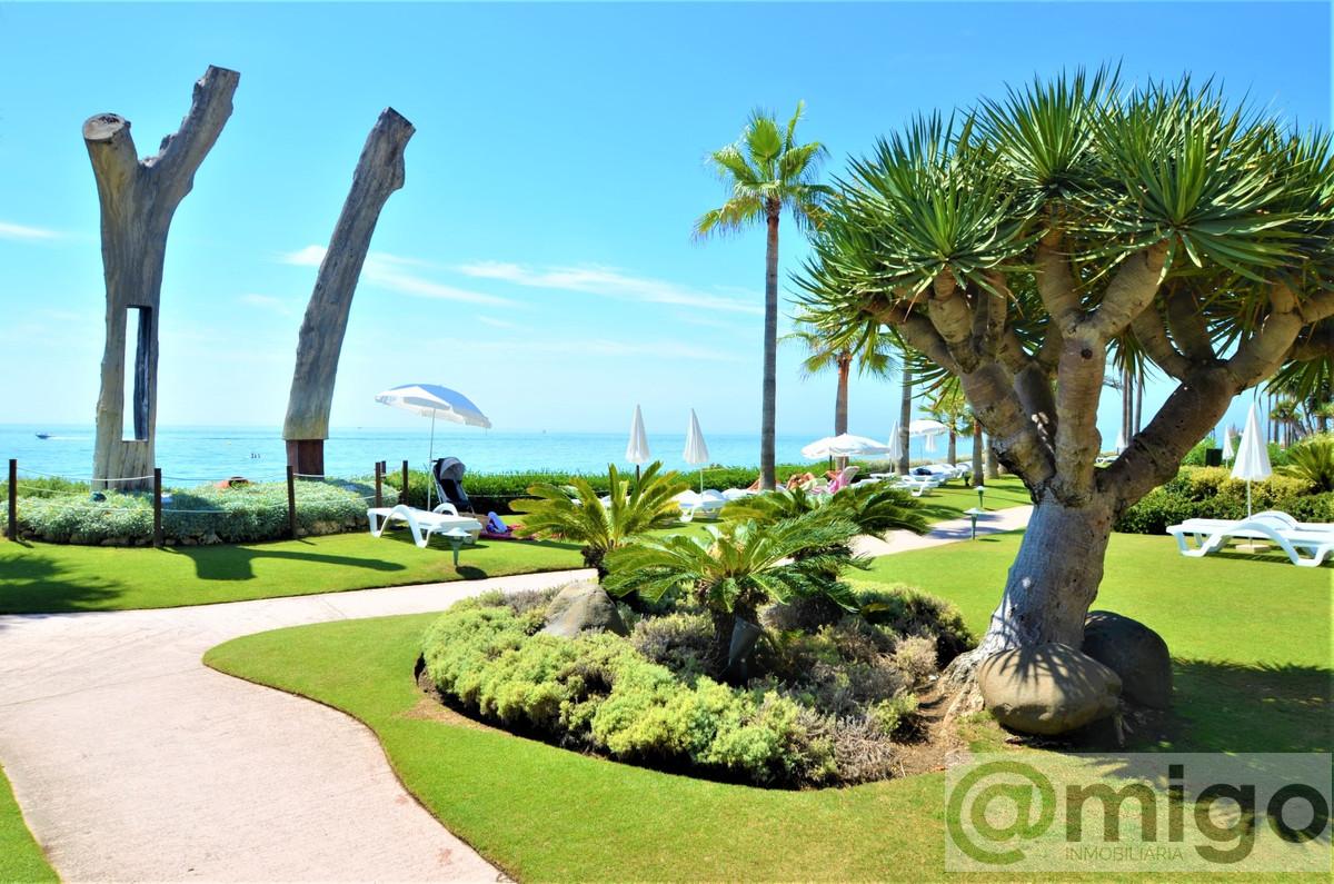 Venta de Ático en Estepona