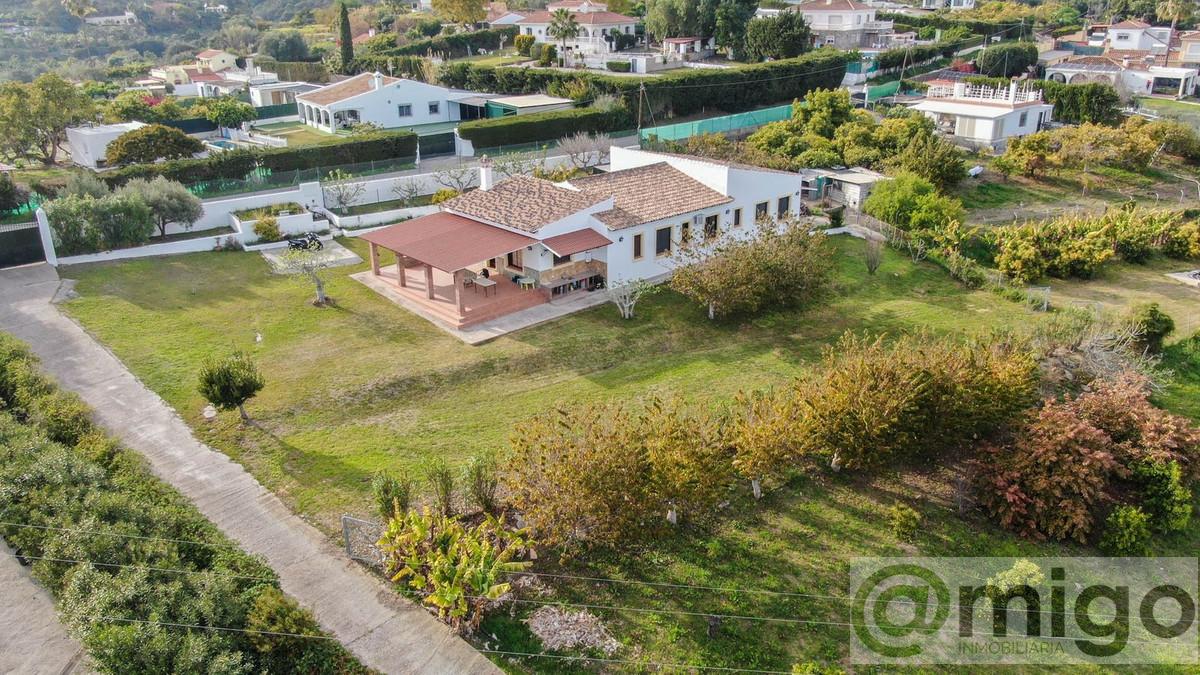Venta de villa en Estepona