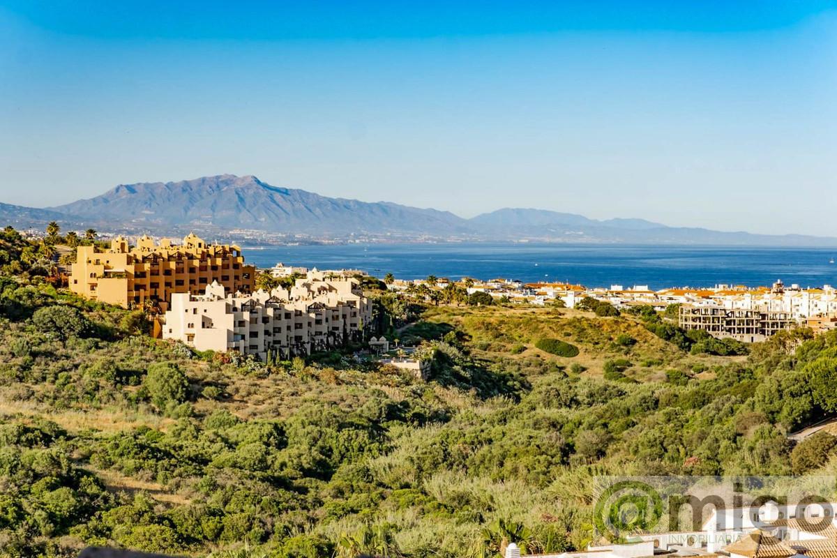 Venta de Ático en La Duquesa