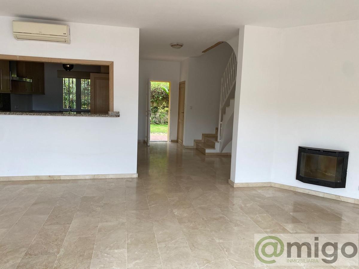 Venta de villa en Riviera del Sol