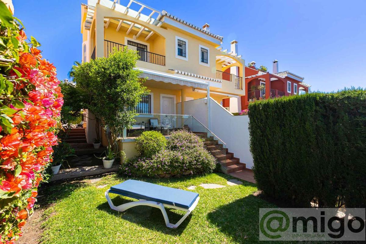 Venta de villa en Costabella
