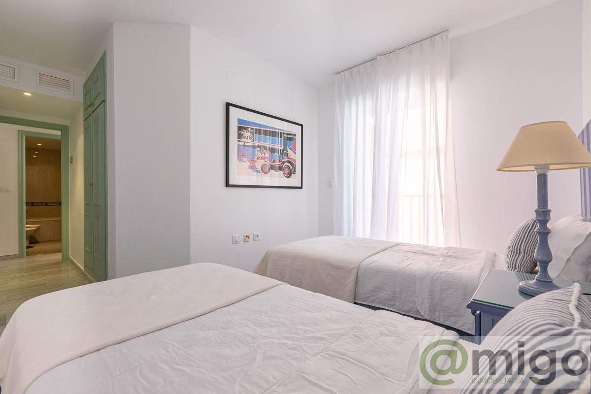 Venta de villa en Costabella