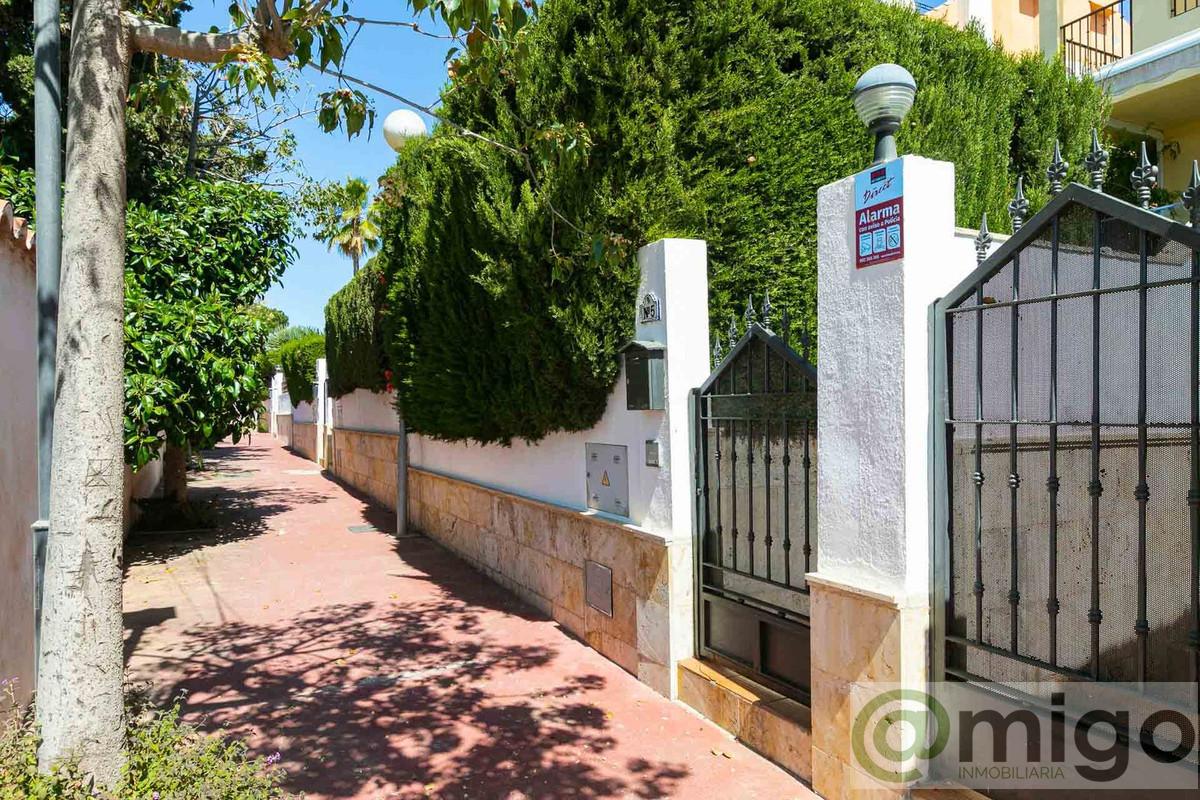 Venta de villa en Costabella