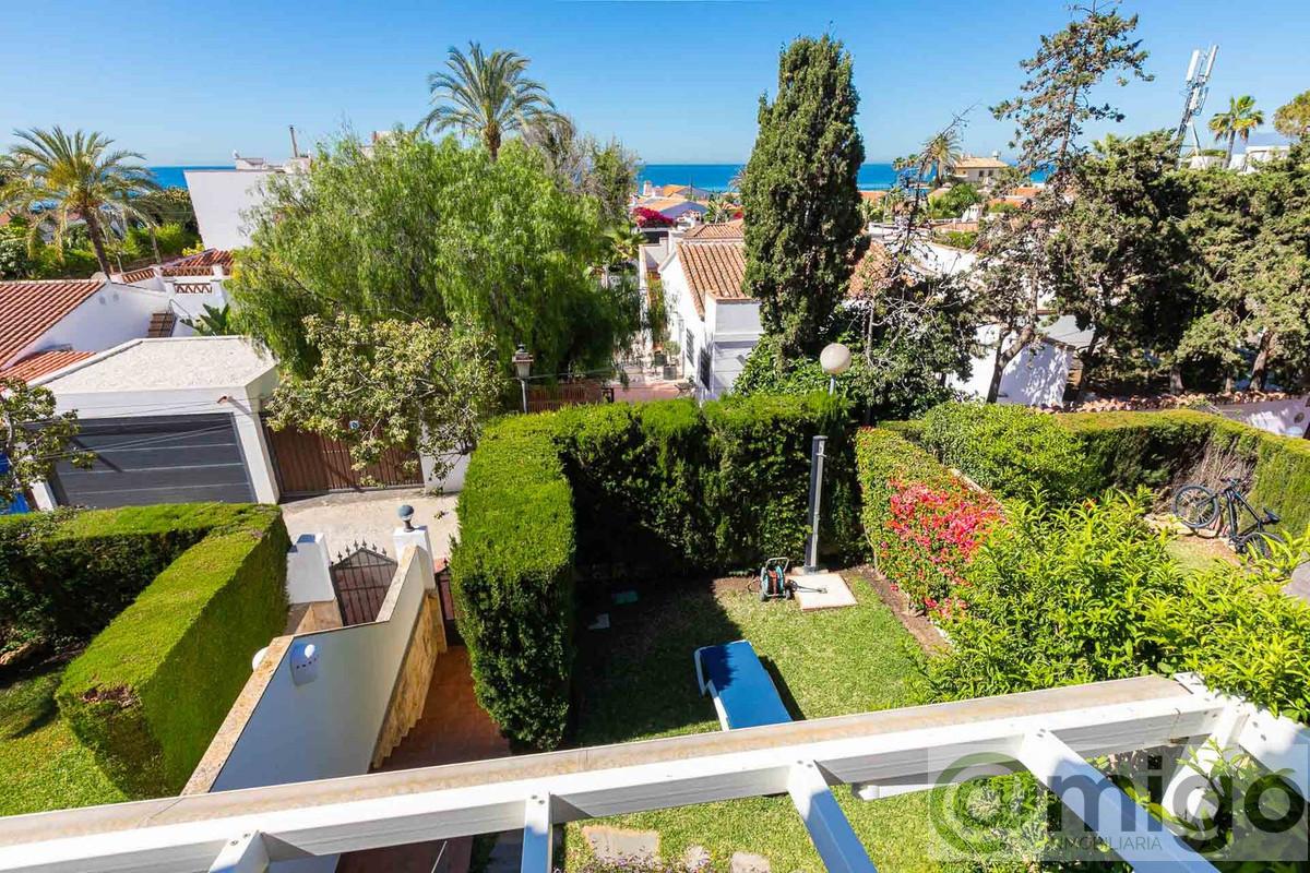 Venta de villa en Costabella