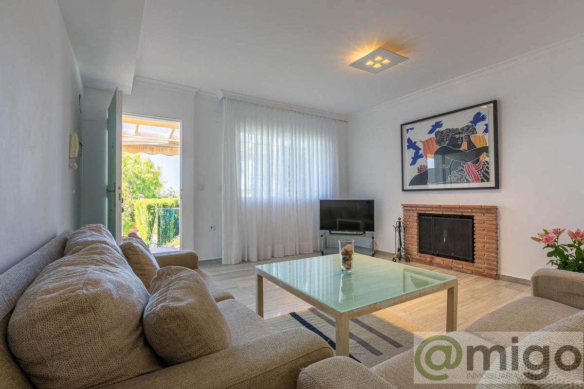 Venta de villa en Costabella