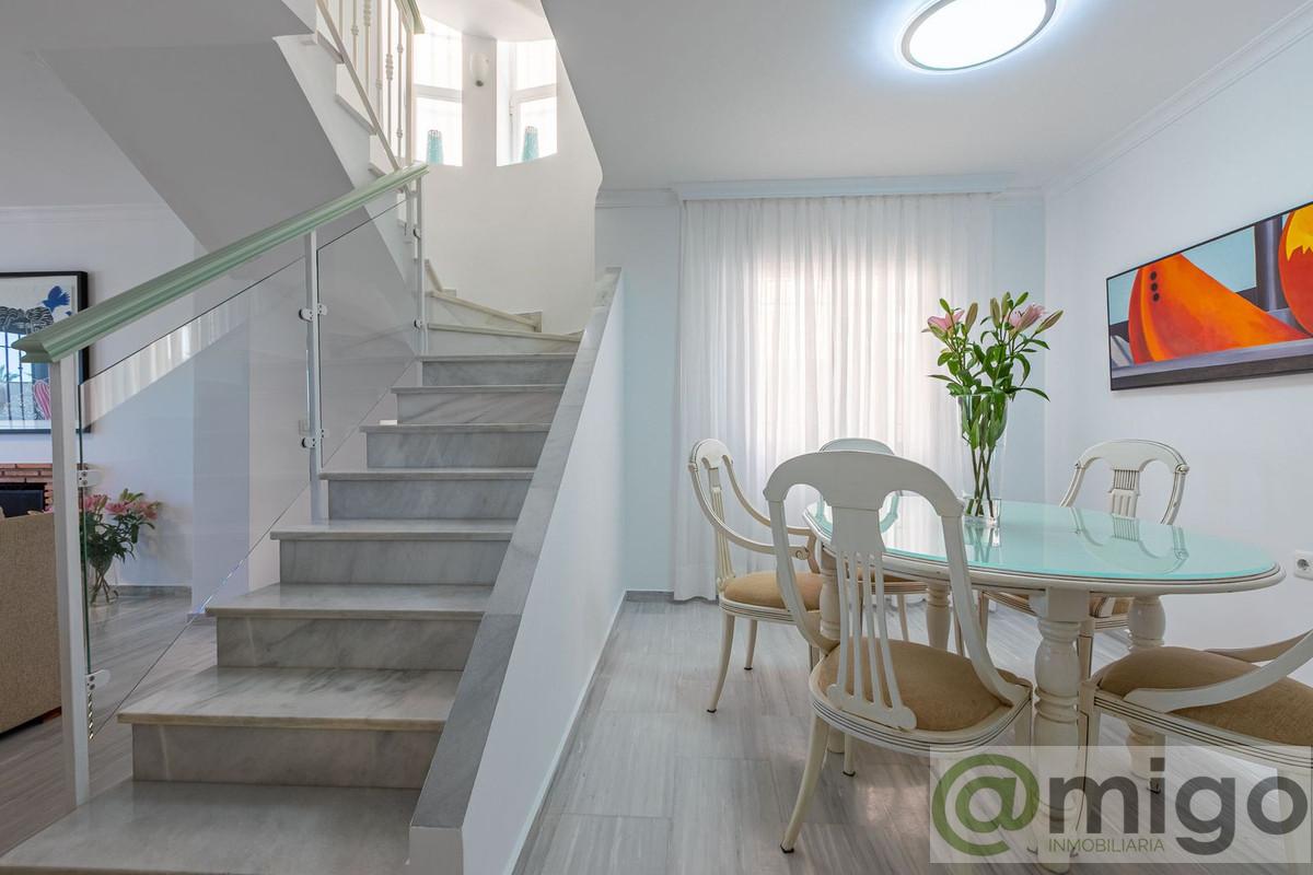 Venta de villa en Costabella